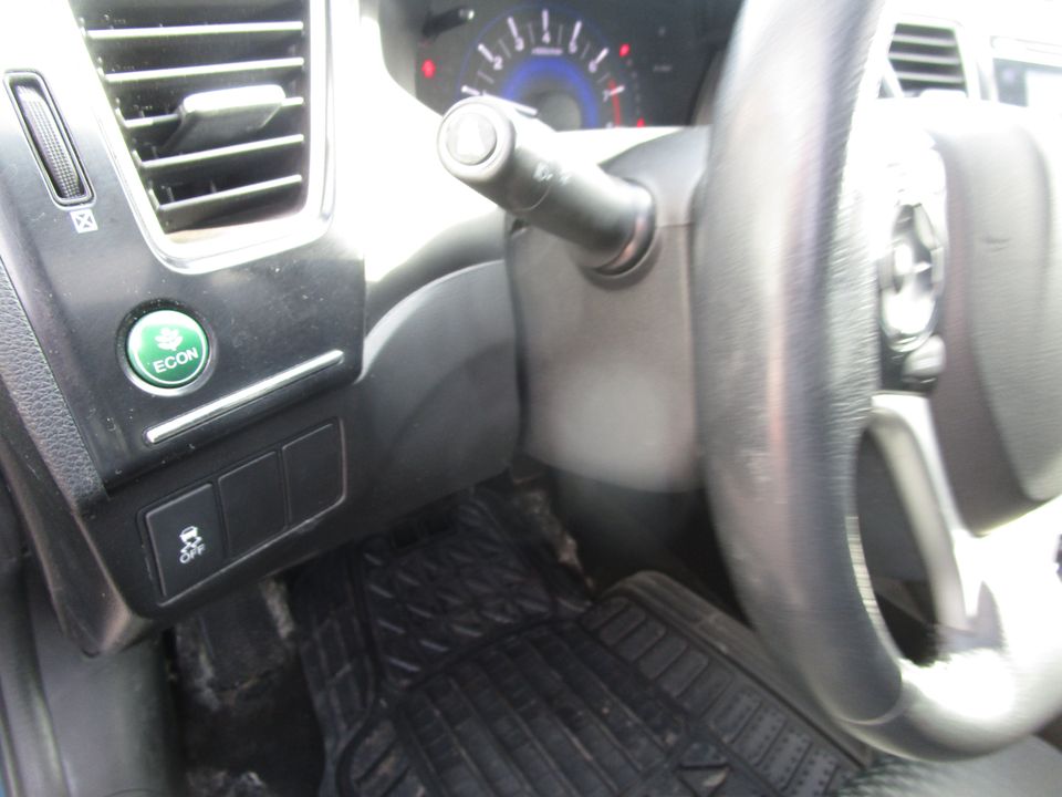 Honda Civic 2014 - Image 32